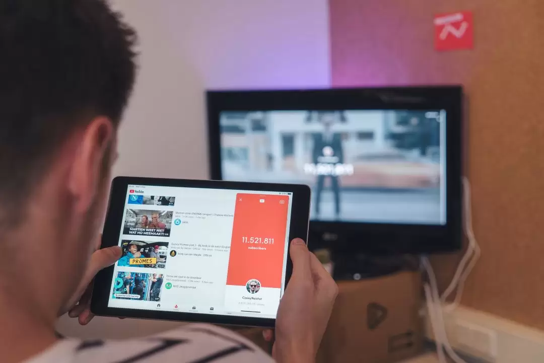 youtube-view